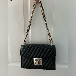 Michale Kors Shoulder bag